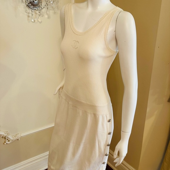 CHANEL CC LOGO DRESS SIZE 40 - Picture 11 of 16
